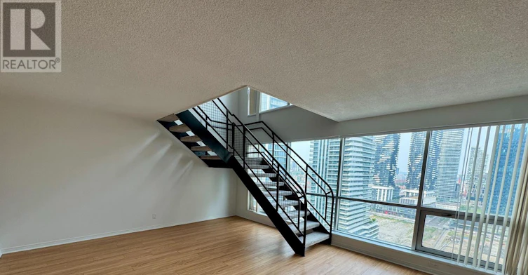2409-10 Yonge Street, Toronto, ON, M5E 1R4 - 3
