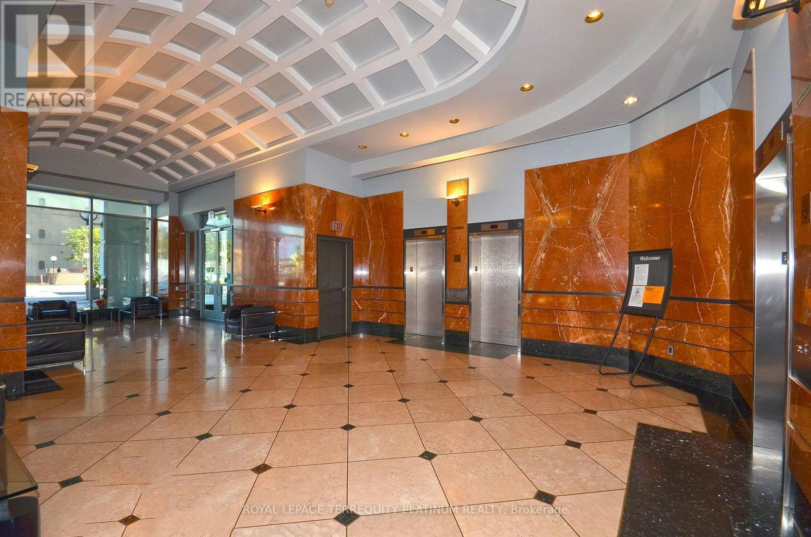 2409-10 Yonge Street, Toronto, ON, M5E 1R4 - 28