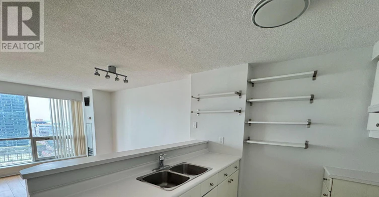 2409-10 Yonge Street, Toronto, ON, M5E 1R4 - 5