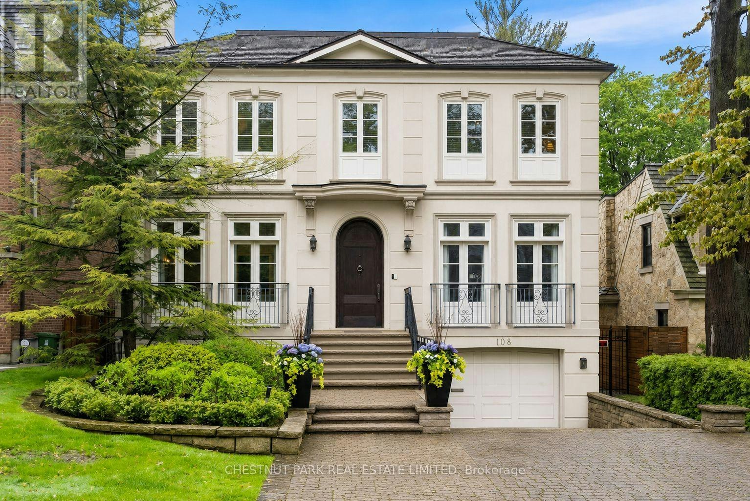 108 Cheltenham Avenue, Toronto, ON, M4N 1P9