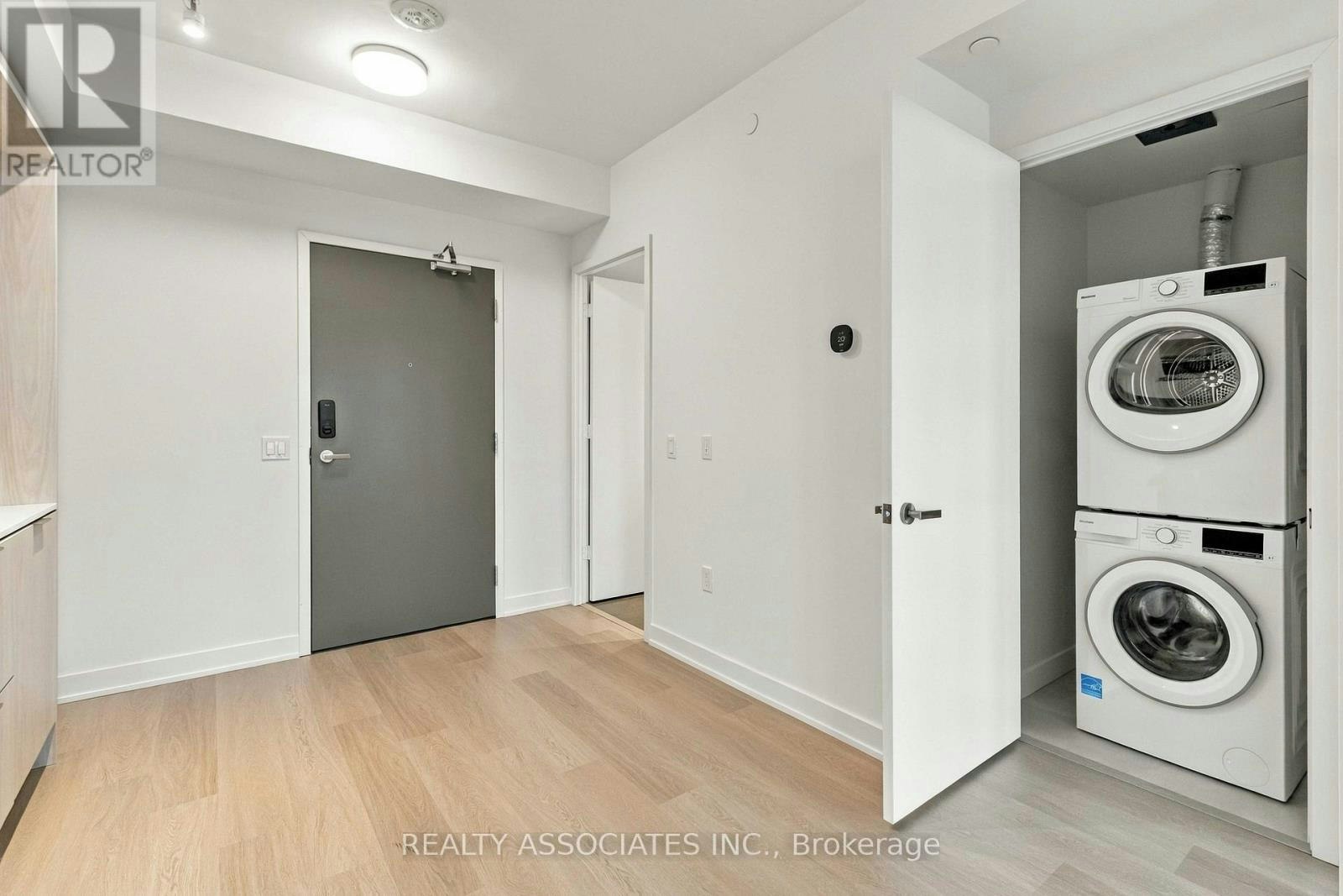 5703-448 Burnhamthorpe Road W, Mississauga, ON, L5B 0R4 - 11