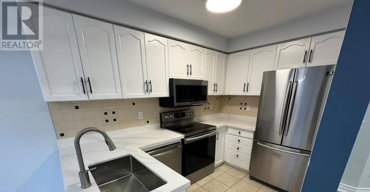 3918 Zenith Court, Mississauga, ON, L5N 7H7 - 7
