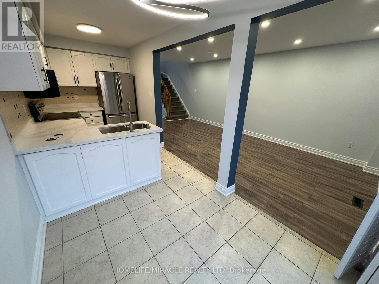 3918 Zenith Court, Mississauga, ON, L5N 7H7 - 10