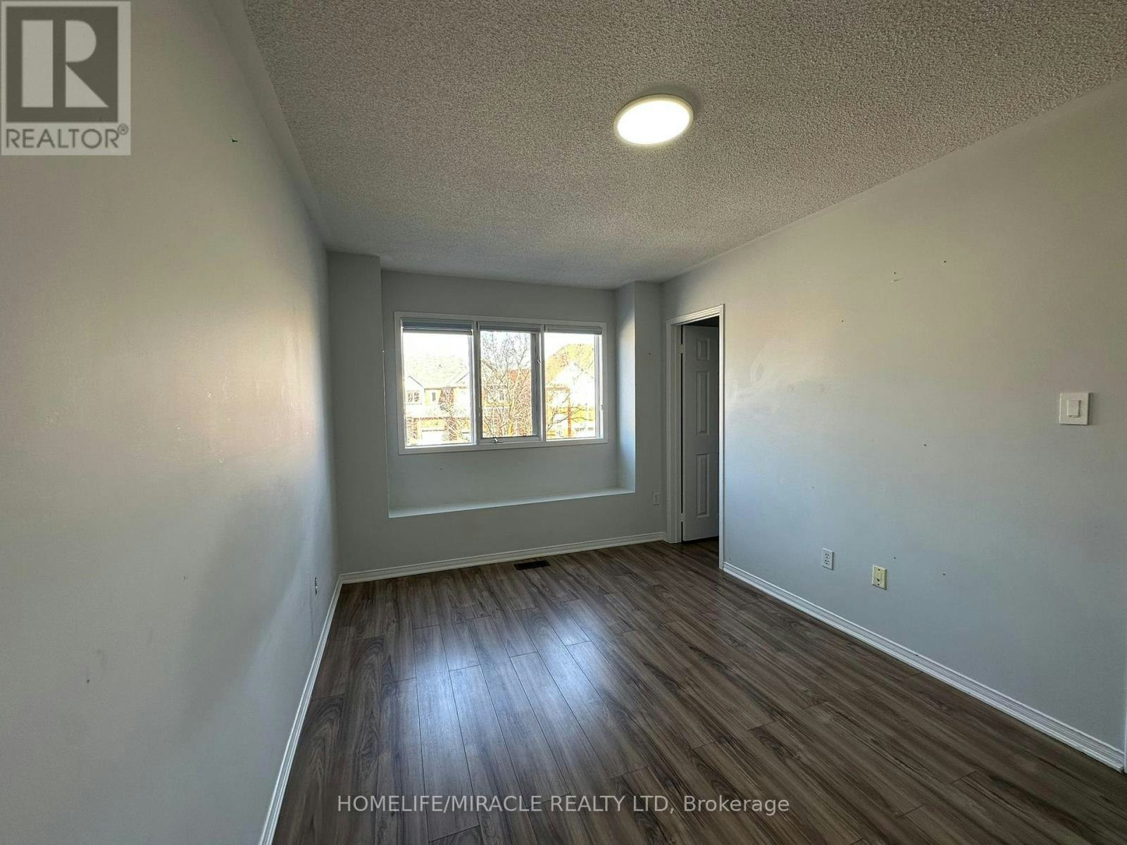 3918 Zenith Court, Mississauga, ON, L5N 7H7 - 15