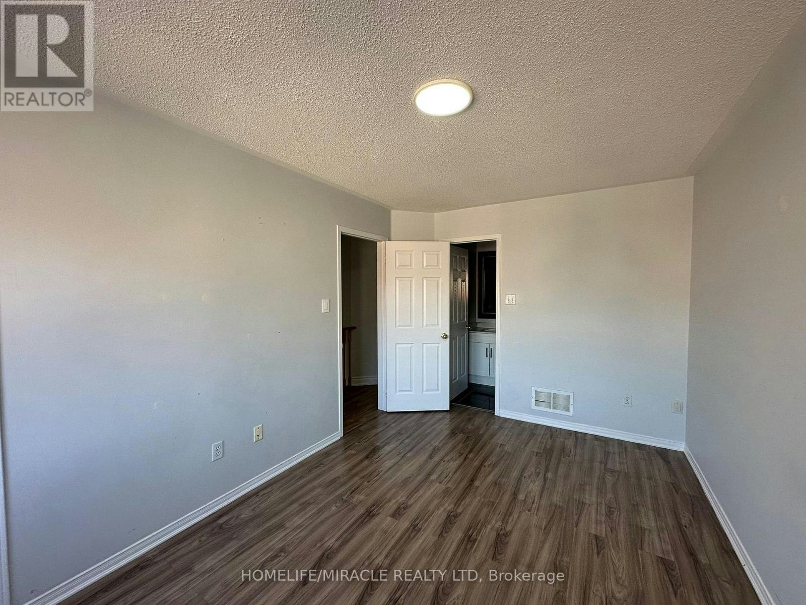 3918 Zenith Court, Mississauga, ON, L5N 7H7 - 18