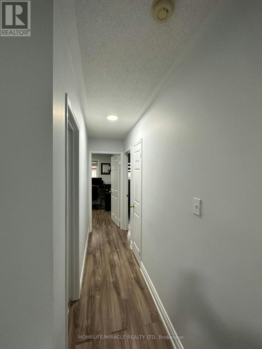 3918 Zenith Court, Mississauga, ON, L5N 7H7 - 20