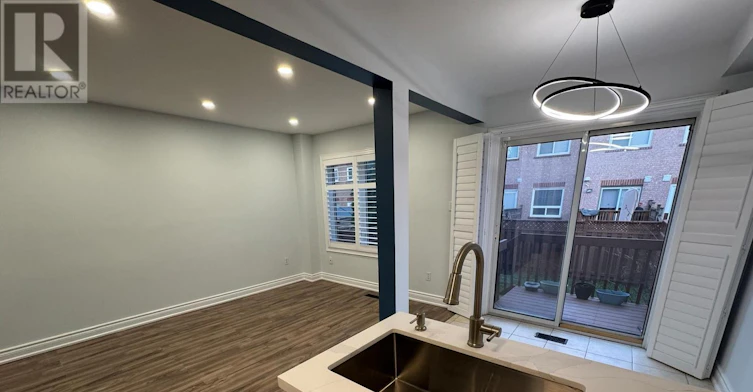 3918 Zenith Court, Mississauga, ON, L5N 7H7 - 8