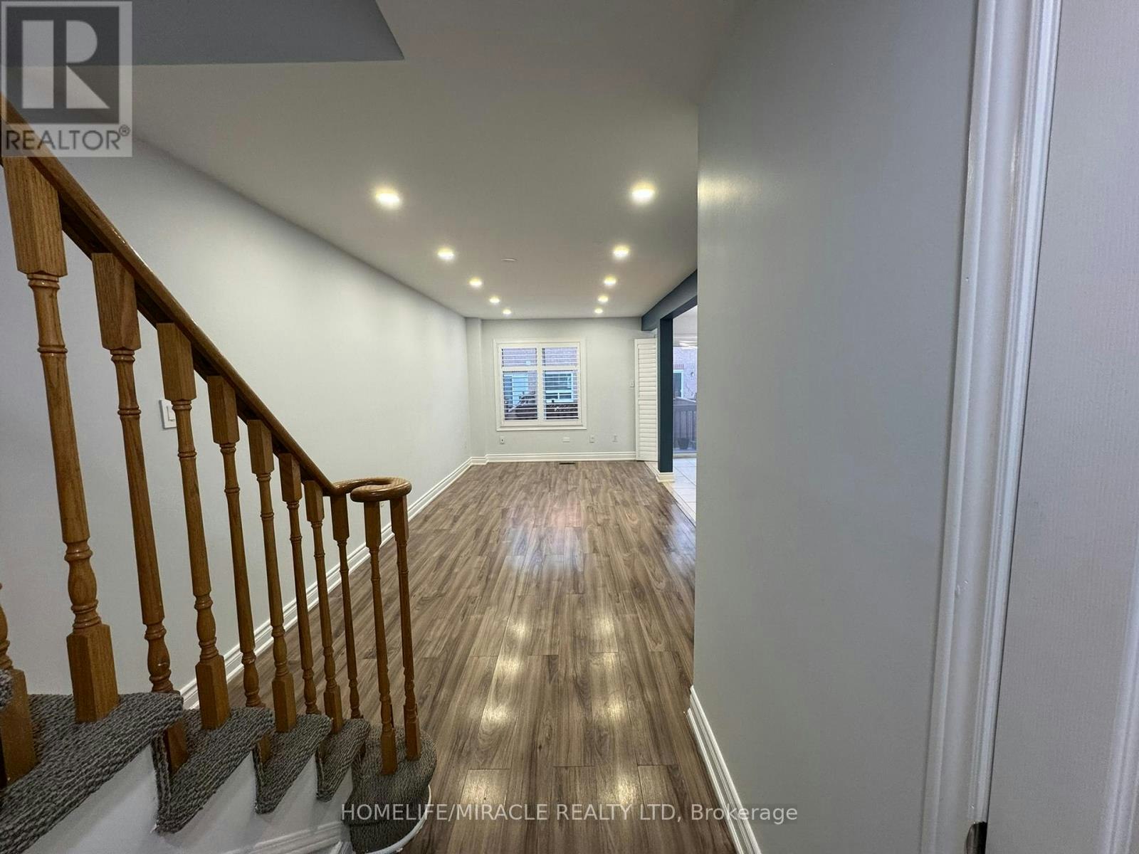 3918 Zenith Court, Mississauga, ON, L5N 7H7 - 6