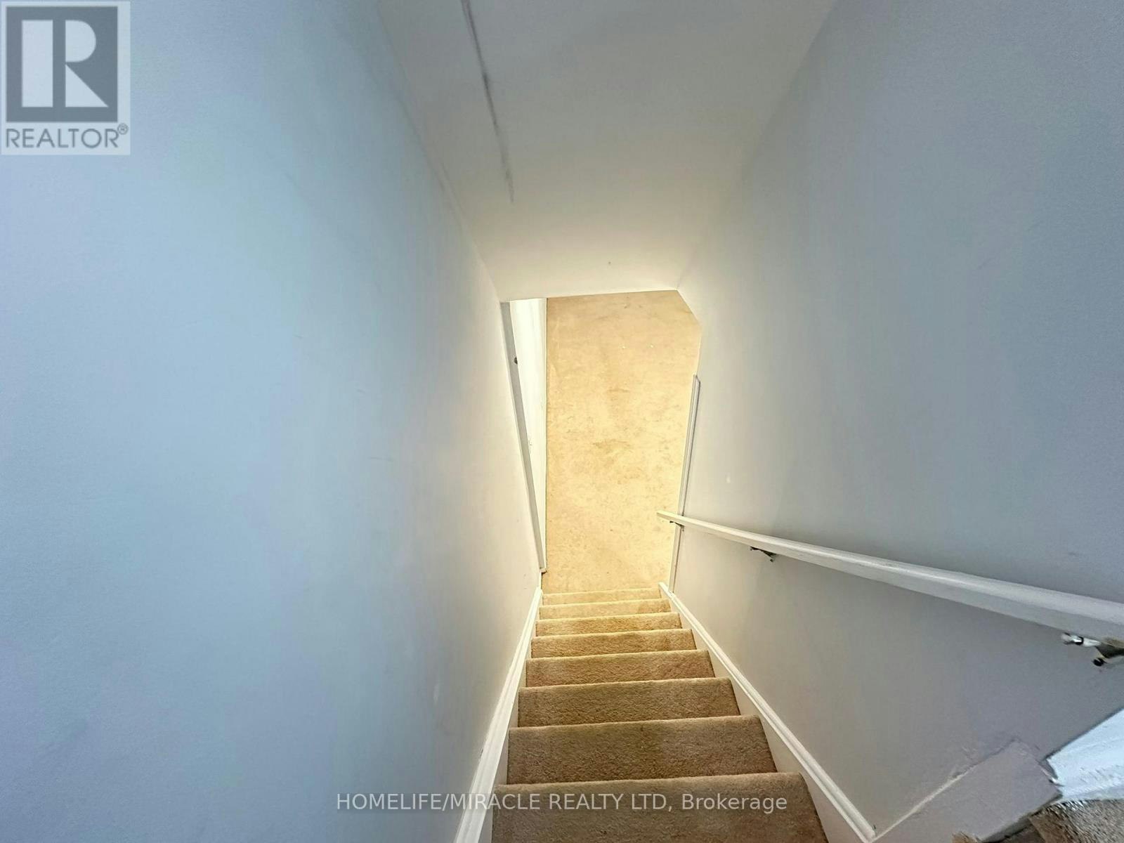 3918 Zenith Court, Mississauga, ON, L5N 7H7 - 25