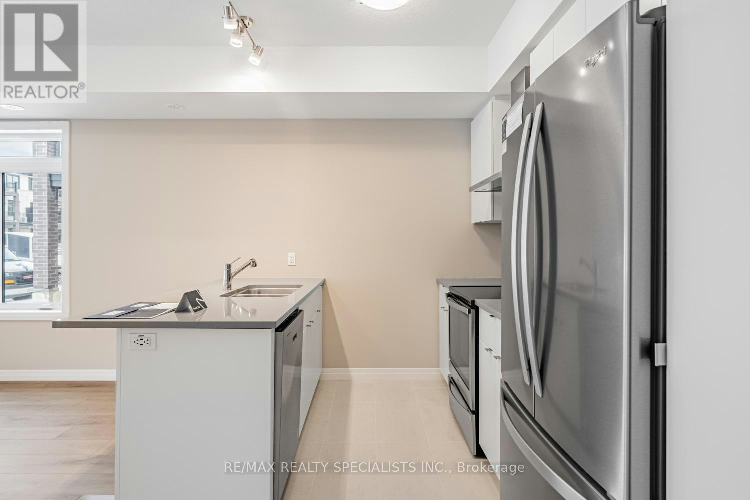 64 Thatcher Drive, Guelph, ON, N1L 1B3 - 14