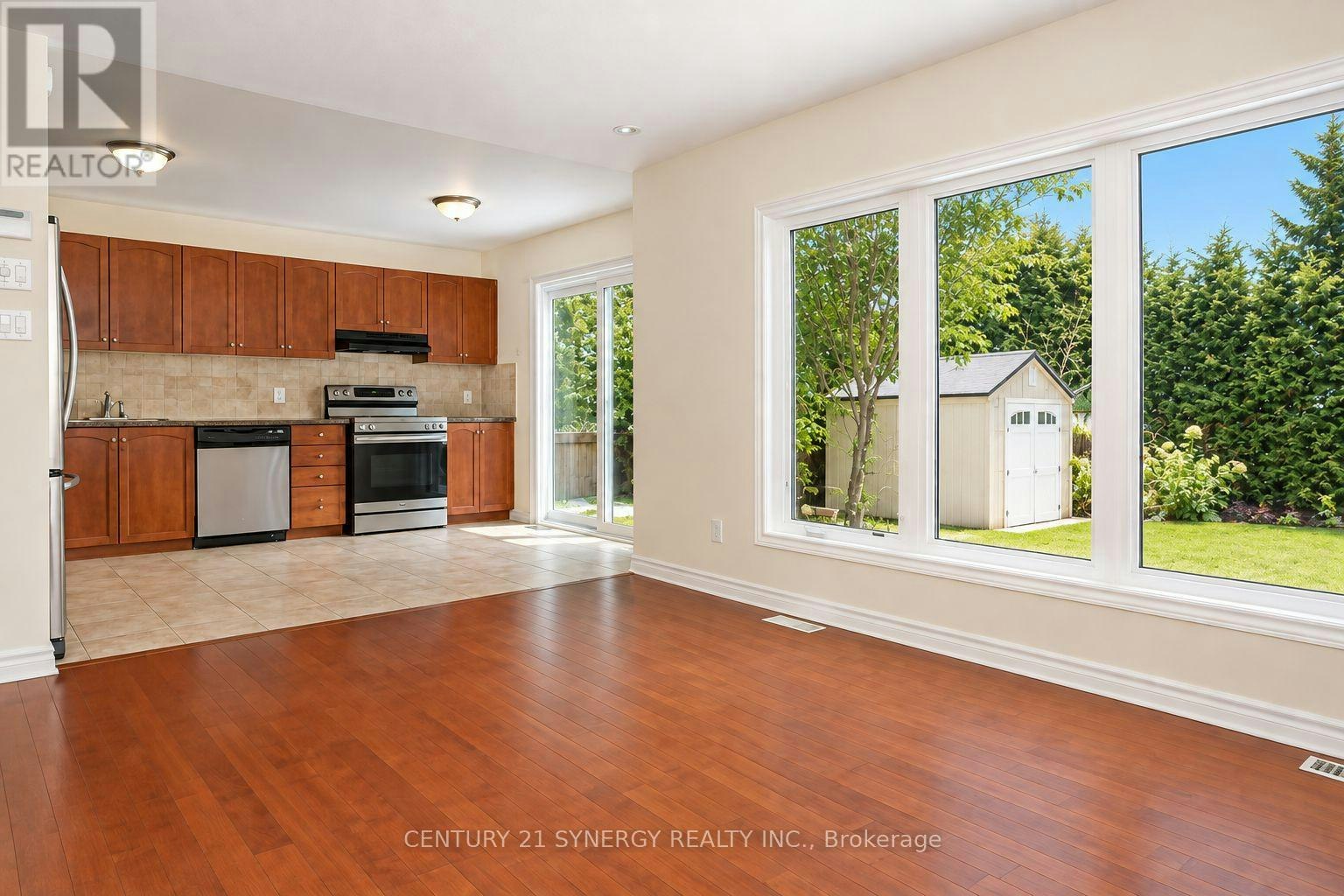 1075 Goward Drive, Ottawa, ON, K2W 0A4 - 9