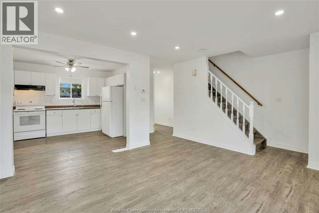 1272 Pacific SOUTH, Windsor, ON, N8X 5A2 - 3