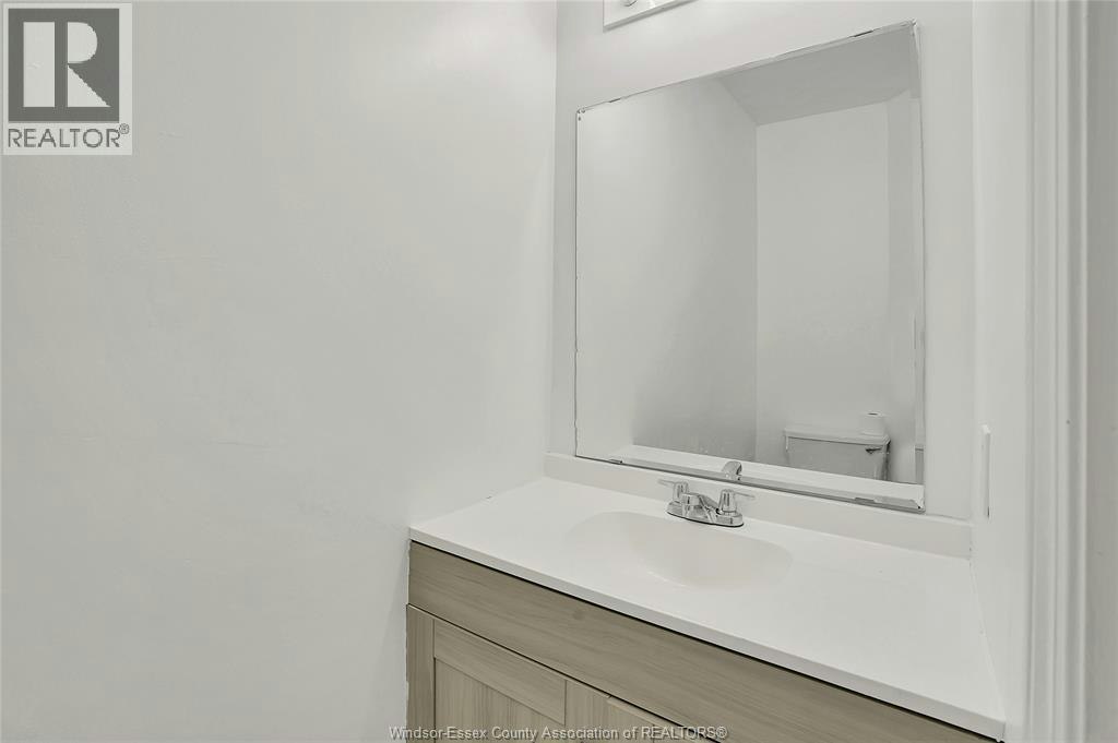 1272 Pacific SOUTH, Windsor, ON, N8X 5A2 - 9