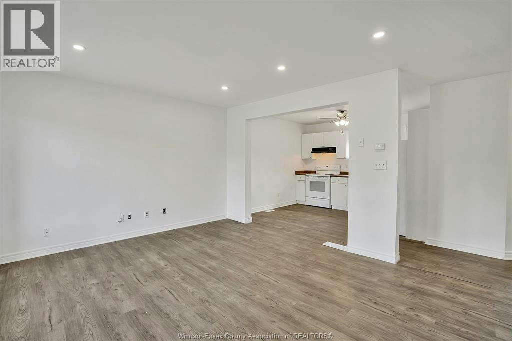 1272 Pacific SOUTH, Windsor, ON, N8X 5A2 - 4