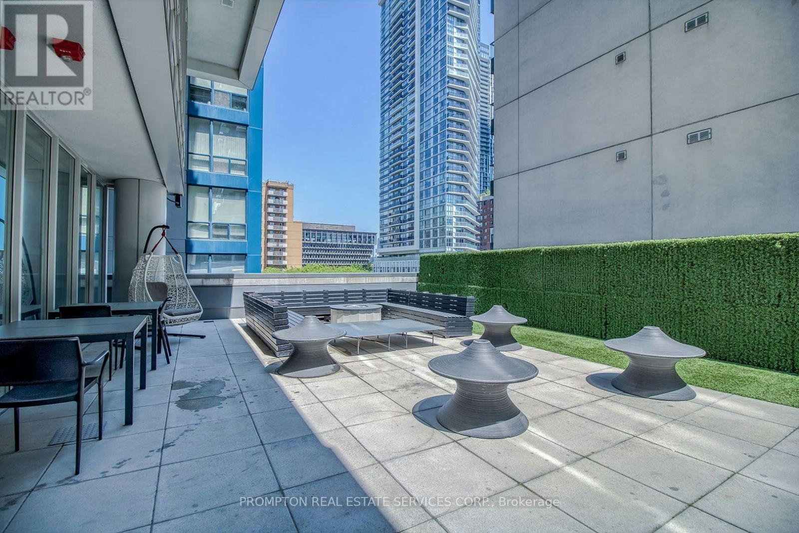 703-68 Shuter Street, Toronto, ON, M5B 1B1 - 21