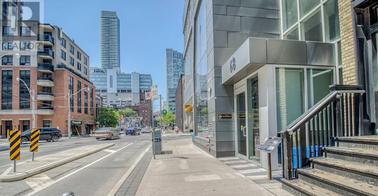 703-68 Shuter Street, Toronto, ON, M5B 1B1 - 33