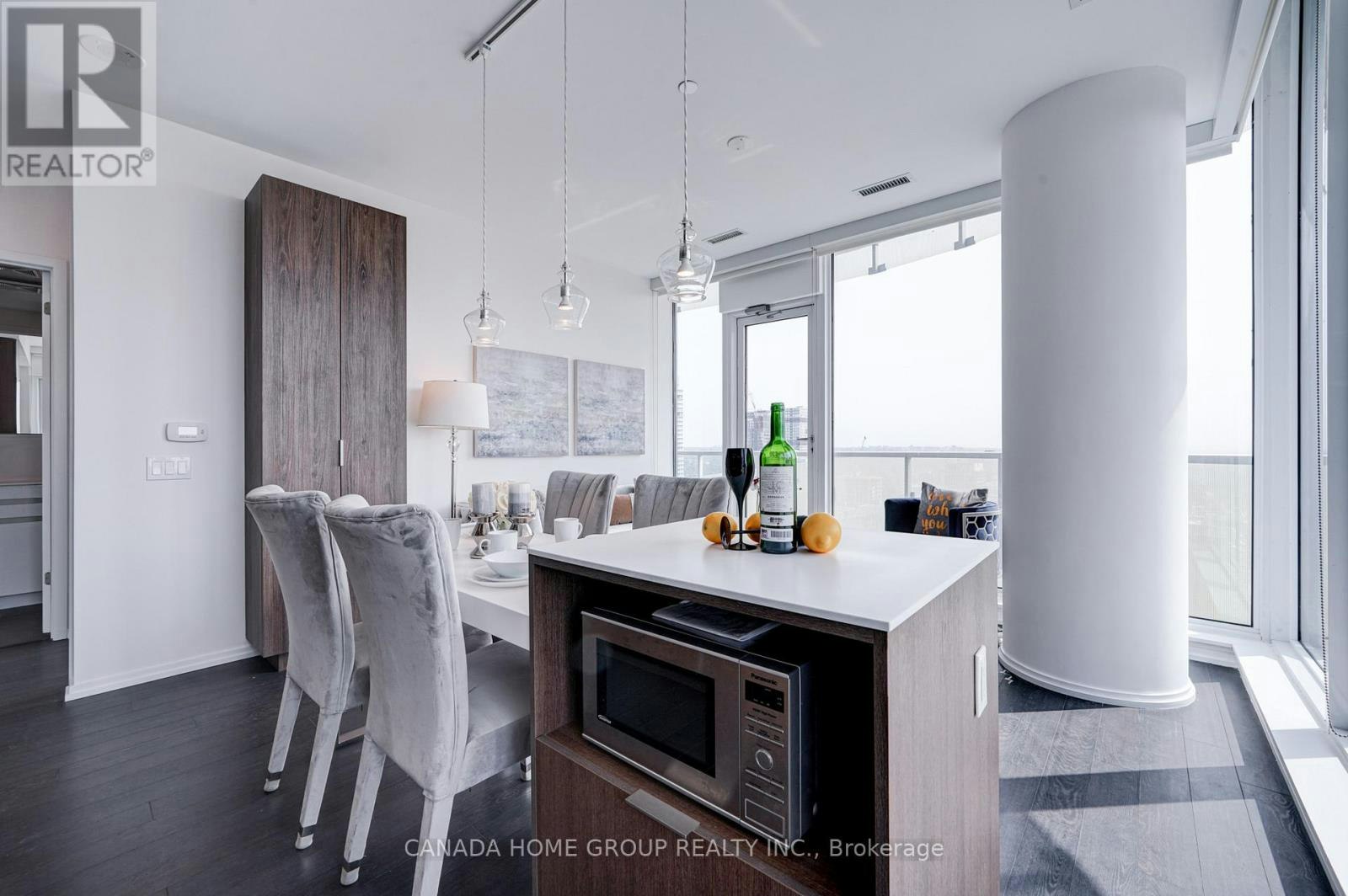 3605-197 Yonge Street, Toronto, ON, M5B 0C1 - 15