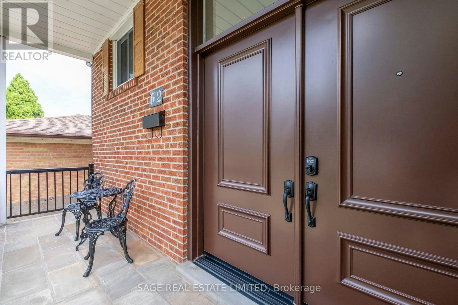 62 Ovendon Square, Toronto, ON, M1S 2M5 - 6