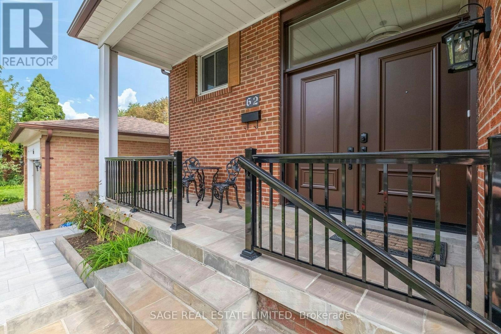 62 Ovendon Square, Toronto, ON, M1S 2M5 - 5