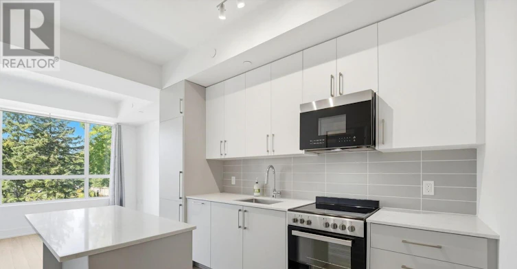 219-2075 King Road, King, ON, L7B 0R6 - 9
