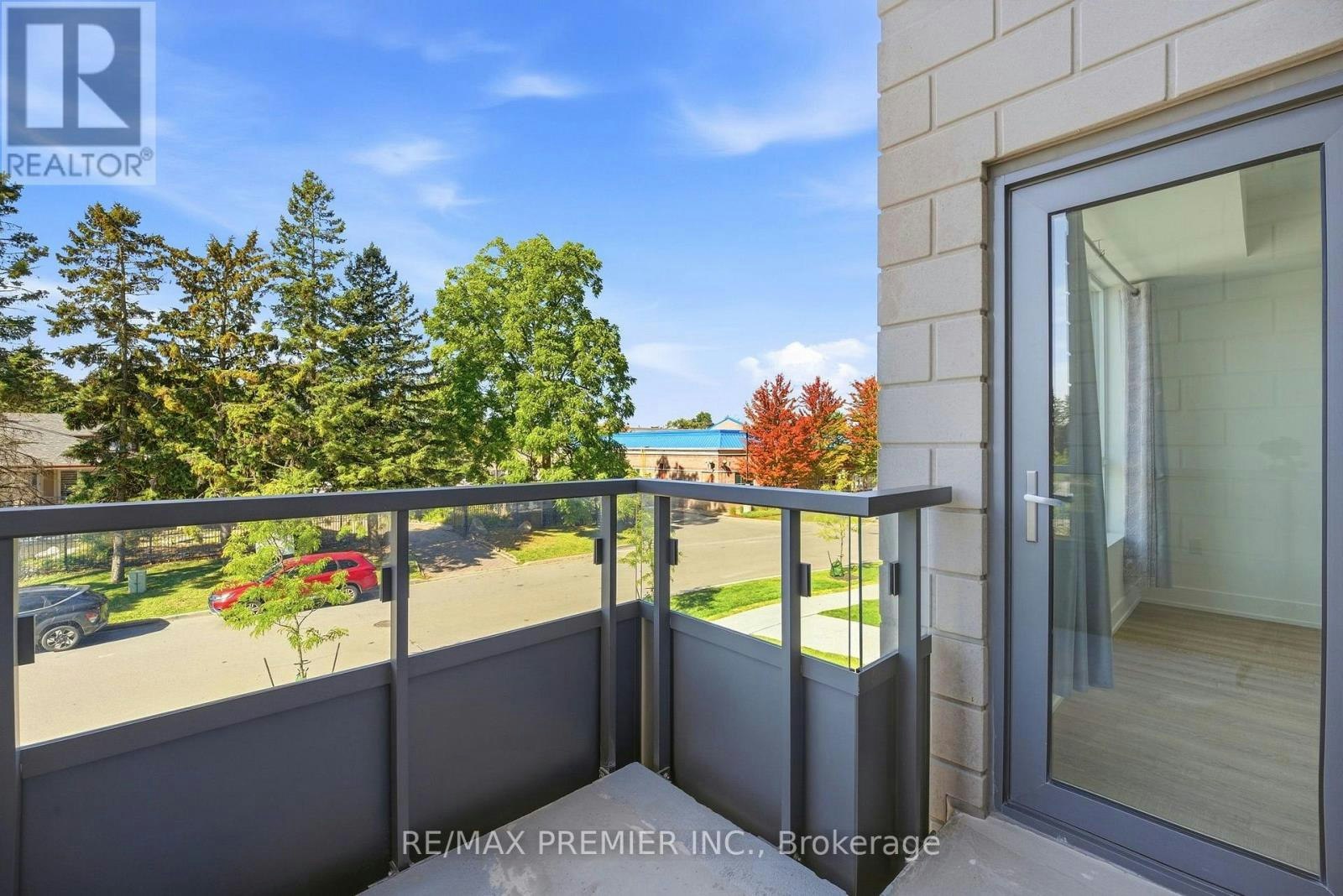 219-2075 King Road, King, ON, L7B 0R6 - 26