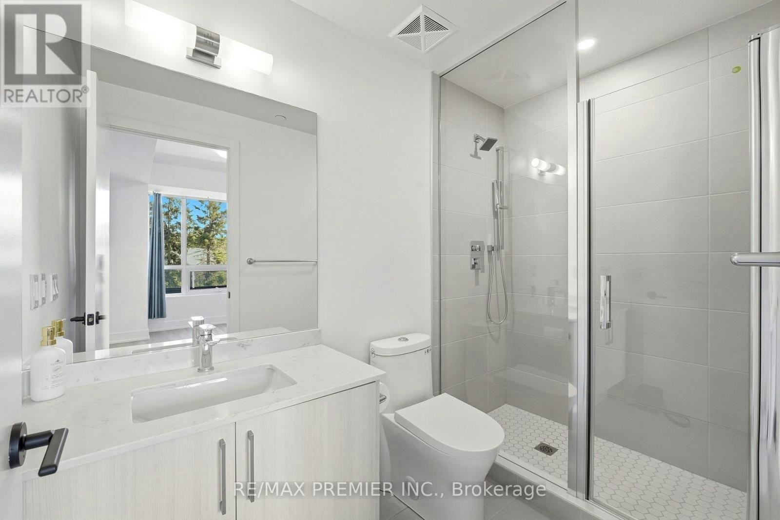 219-2075 King Road, King, ON, L7B 0R6 - 18