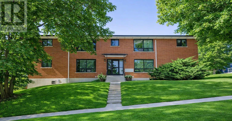 2-235 Canice Street, Orillia, ON, L3V 4J1