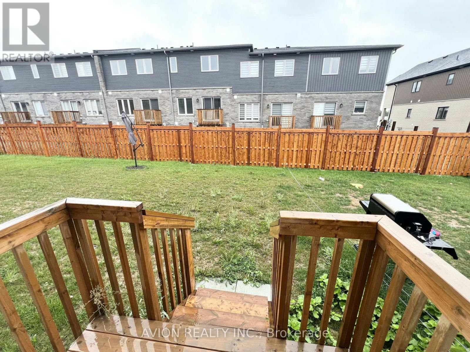 31 Gateway Drive, Barrie, ON, L9J 0V5 - 6