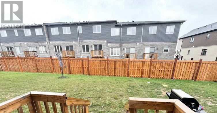 31 Gateway Drive, Barrie, ON, L9J 0V5 - 6