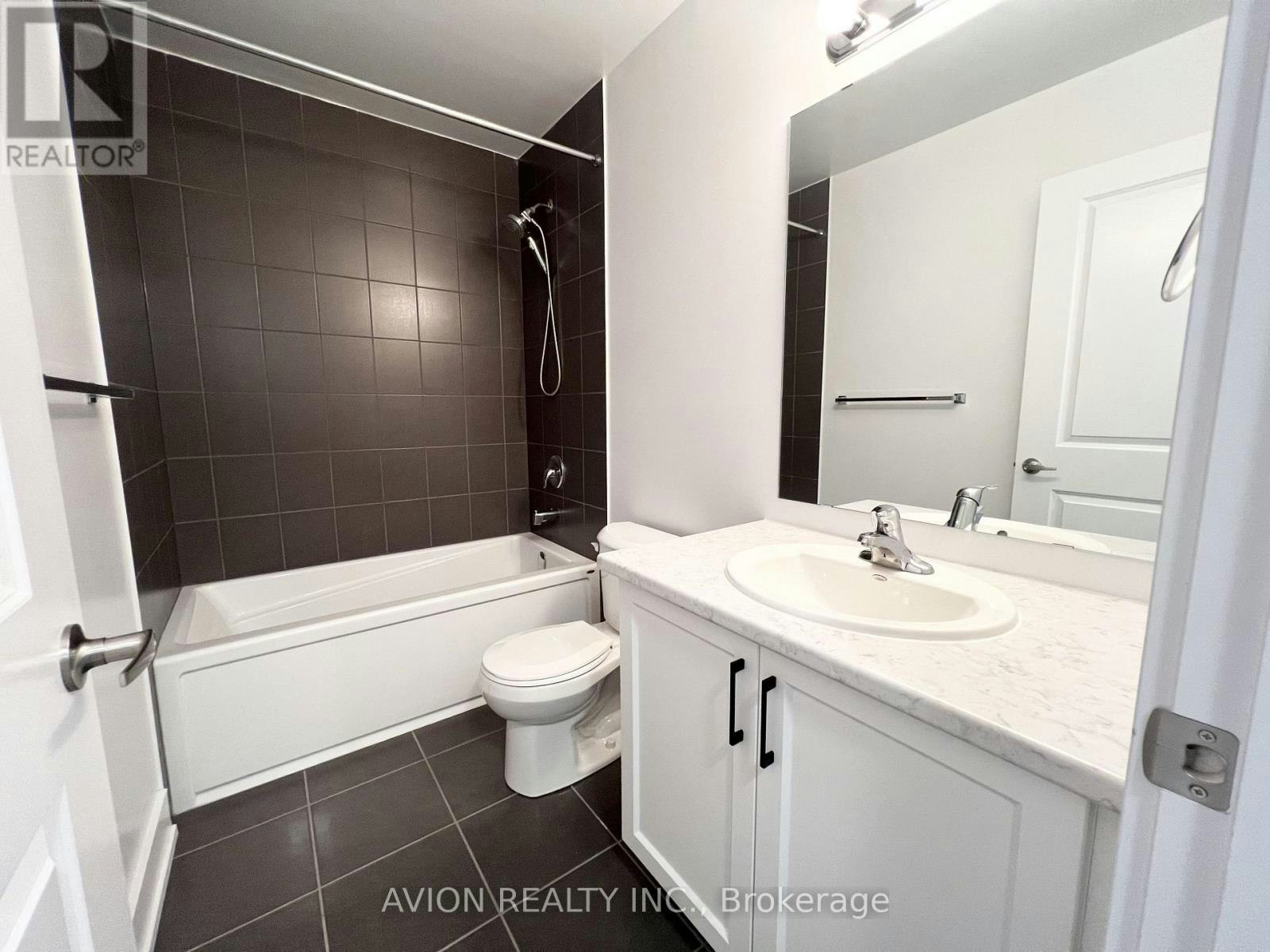 31 Gateway Drive, Barrie, ON, L9J 0V5 - 13