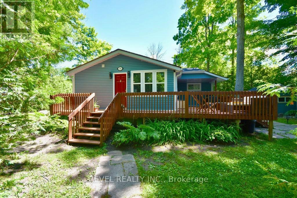 39 Domar Road, Tiny, ON, L0L 2J0