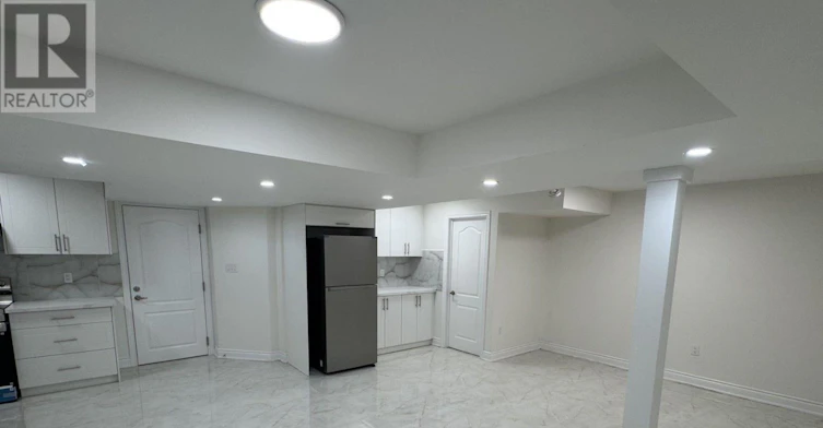 7 Buttonwood (Basement Road, Brampton, ON, L6P 4J9 - 2