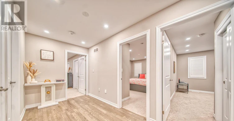 UPPER-57 Bethune Avenue, Welland, ON, L3B 5W2 - 26