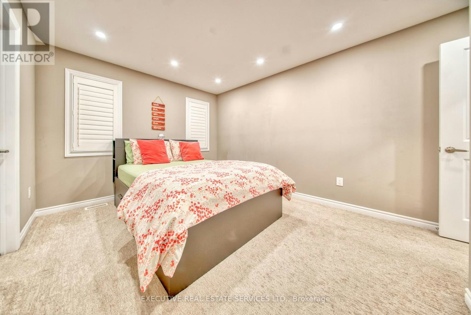 UPPER-57 Bethune Avenue, Welland, ON, L3B 5W2 - 33
