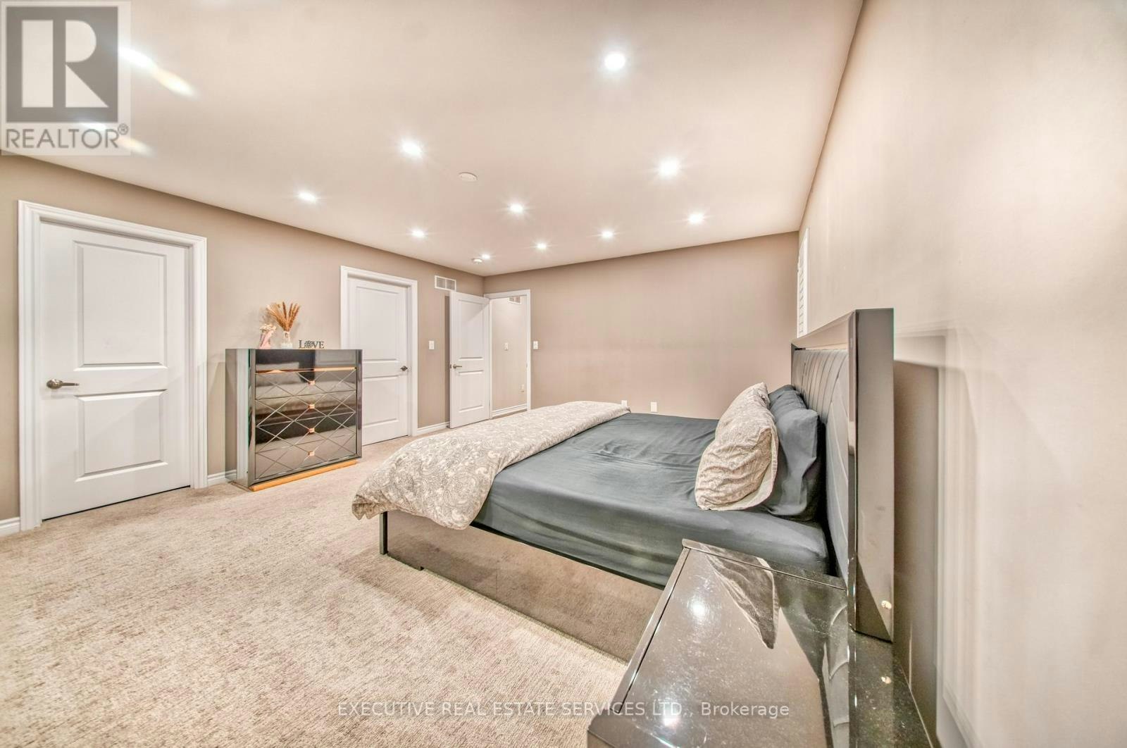 UPPER-57 Bethune Avenue, Welland, ON, L3B 5W2 - 28