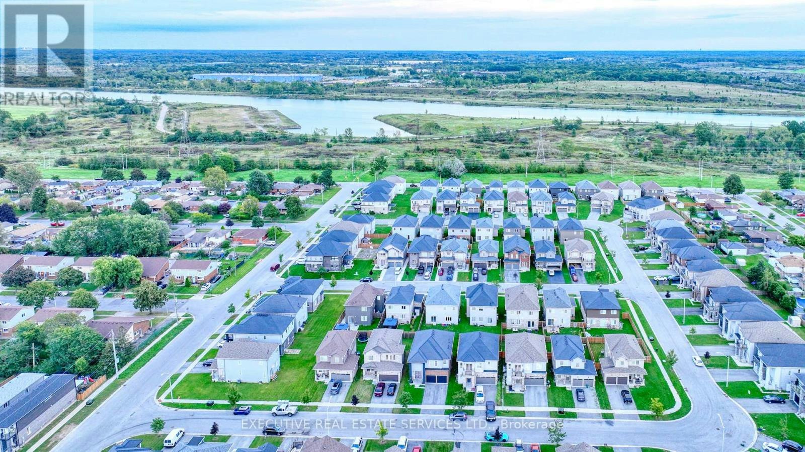 UPPER-57 Bethune Avenue, Welland, ON, L3B 5W2