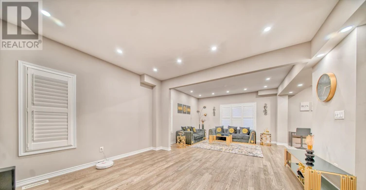 UPPER-57 Bethune Avenue, Welland, ON, L3B 5W2 - 13