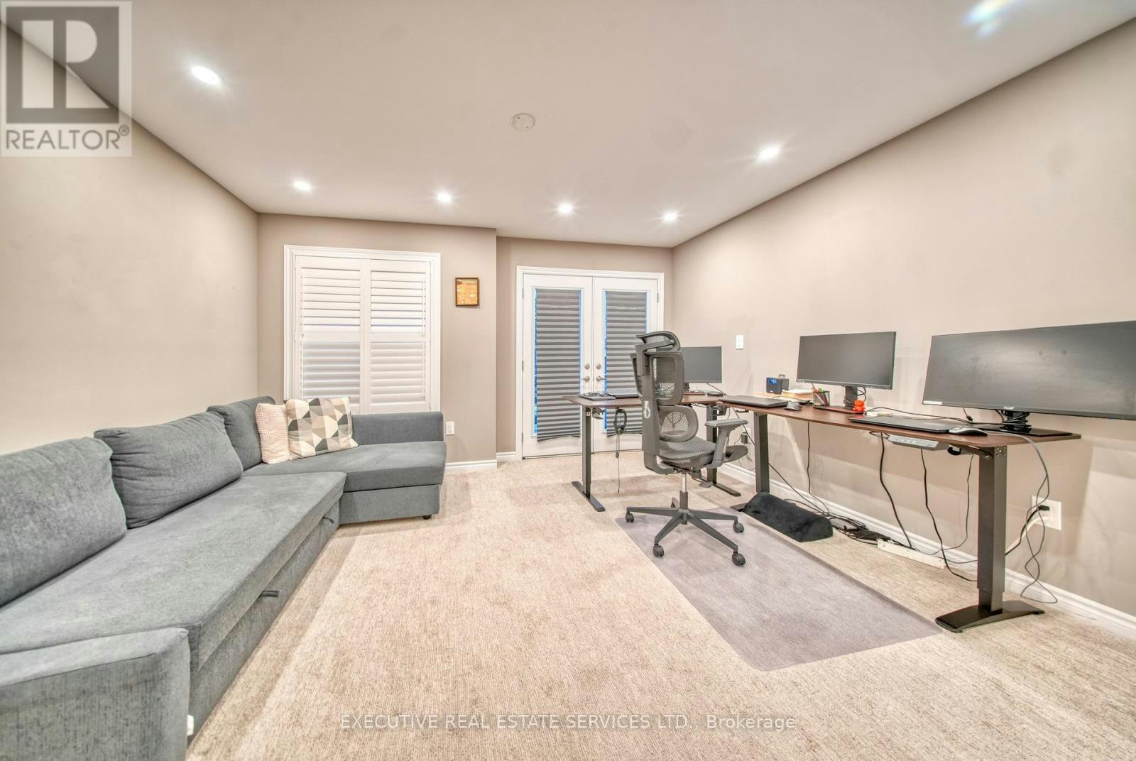 UPPER-57 Bethune Avenue, Welland, ON, L3B 5W2 - 36