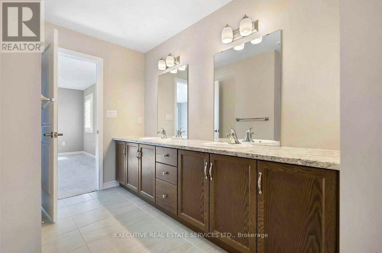 UPPER-57 Bethune Avenue, Welland, ON, L3B 5W2 - 34