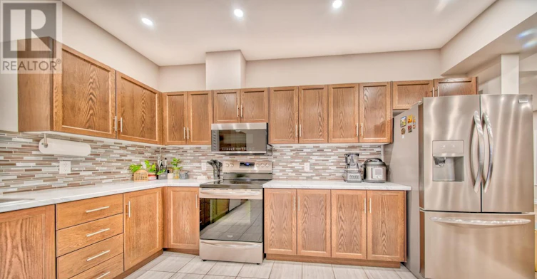 UPPER-57 Bethune Avenue, Welland, ON, L3B 5W2 - 21