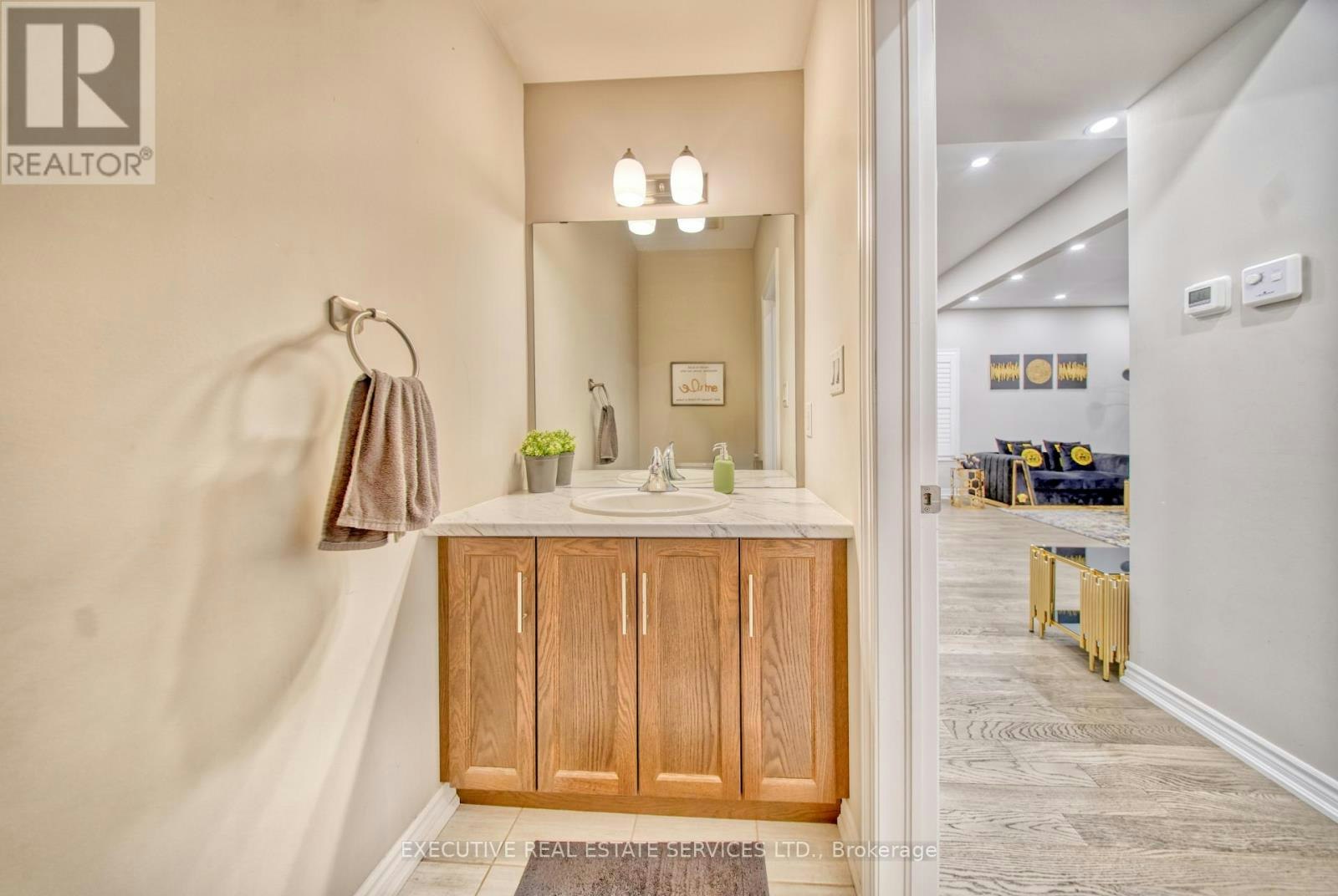 UPPER-57 Bethune Avenue, Welland, ON, L3B 5W2 - 23