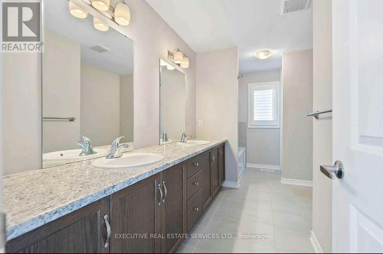 UPPER-57 Bethune Avenue, Welland, ON, L3B 5W2 - 30