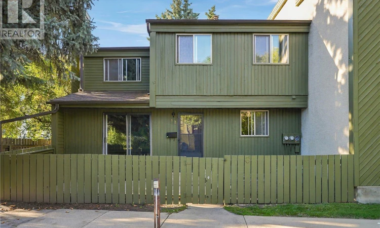 12-215 Primrose Drive