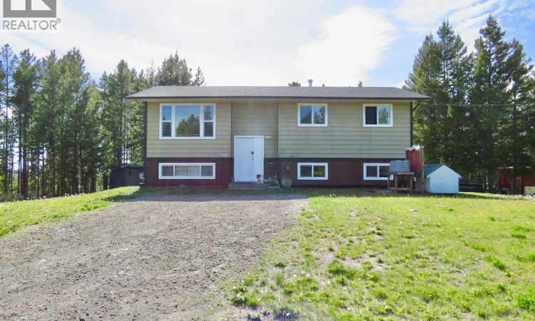 5841 Thompson Road