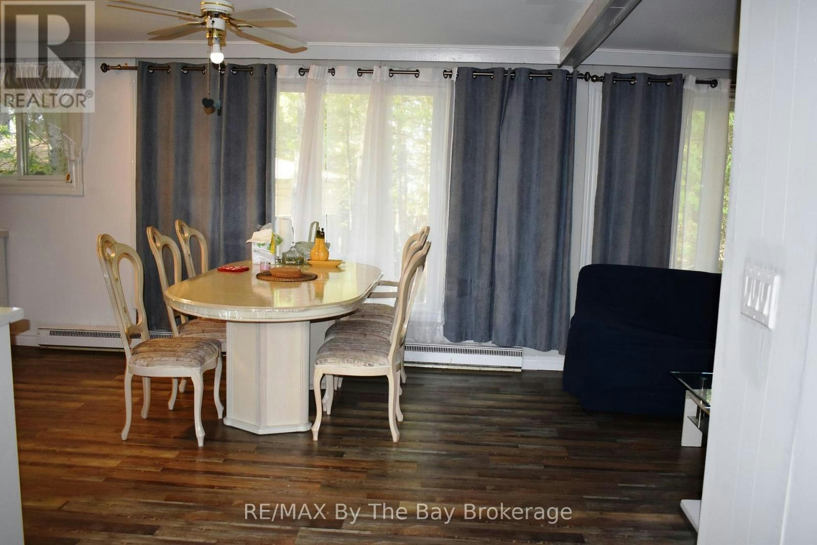 16 Albert Street, Wasaga Beach, ON, L9Z 2M2 - 7