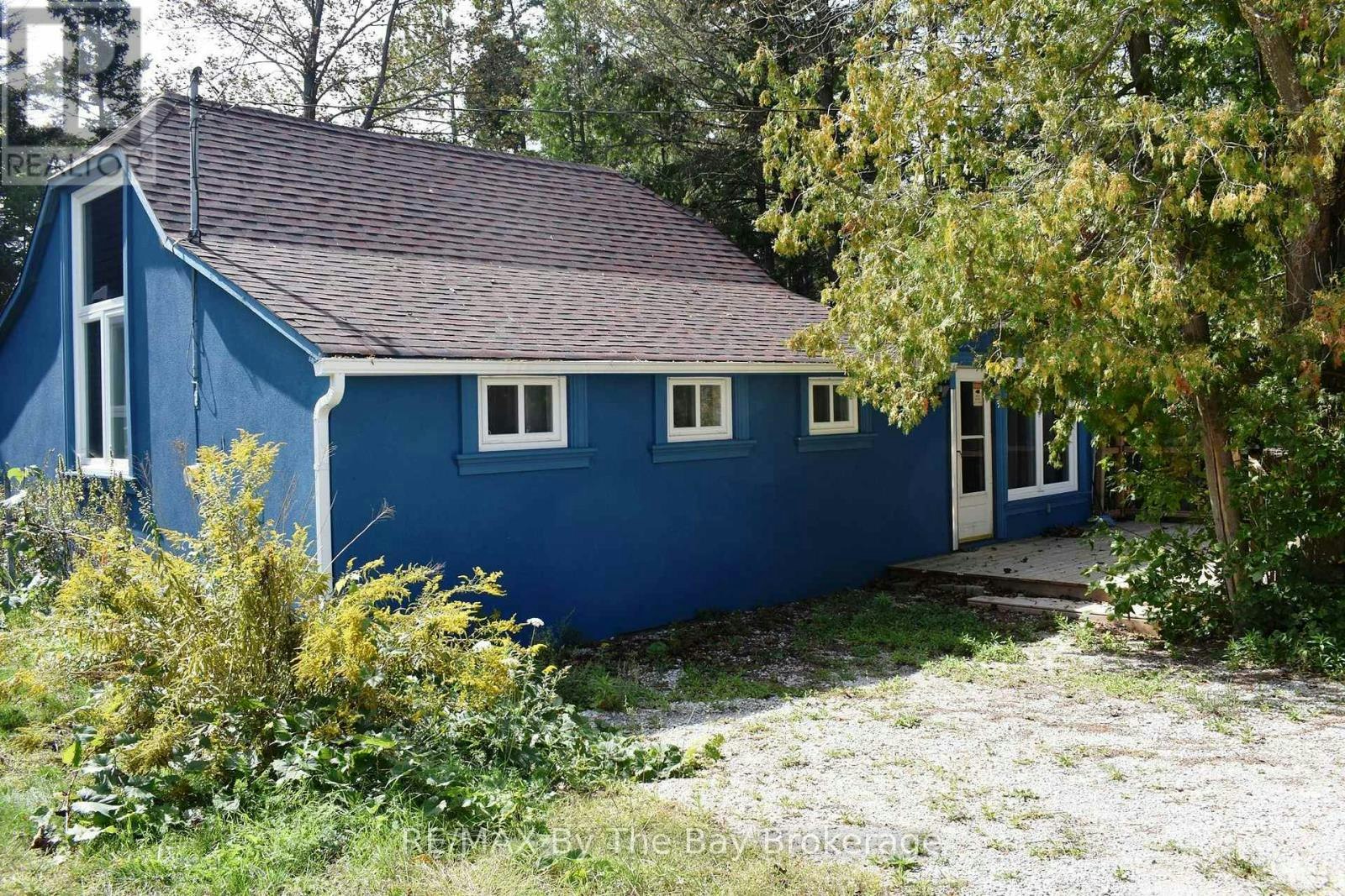 16 Albert Street, Wasaga Beach, ON, L9Z 2M2