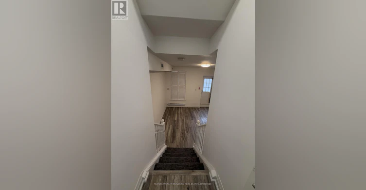 4-215 Jarvis Street, Toronto, ON, M5B 2C1 - 9
