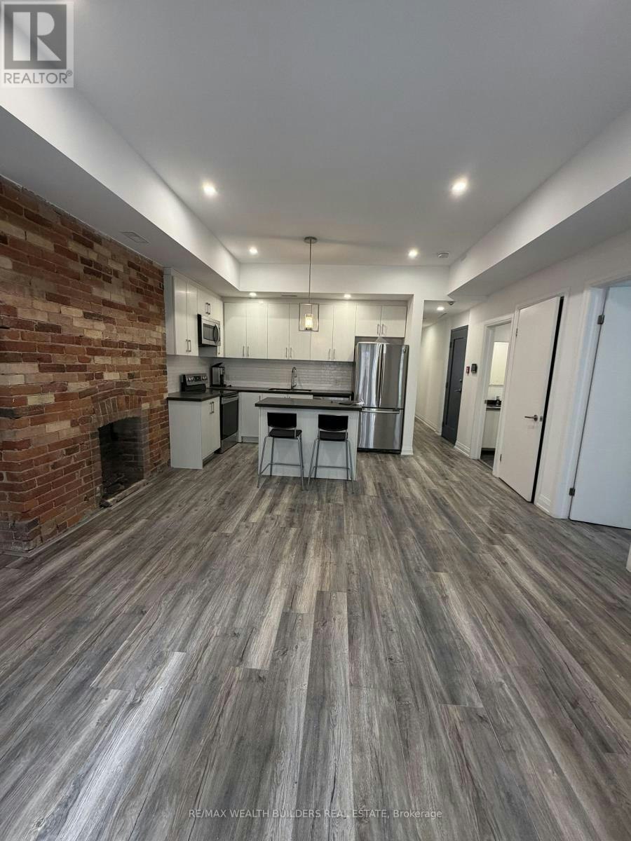 4-215 Jarvis Street, Toronto, ON, M5B 2C1 - 2