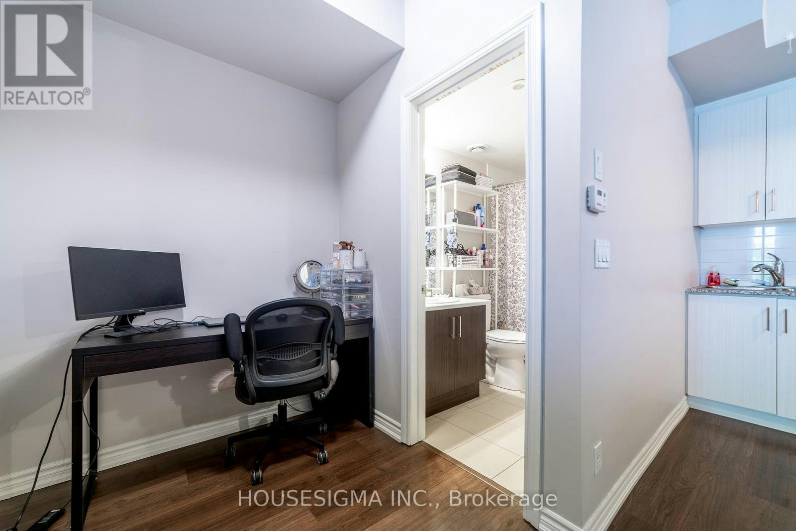 23-140 Long Branch Avenue, Toronto, ON, M8W 0B1 - 9
