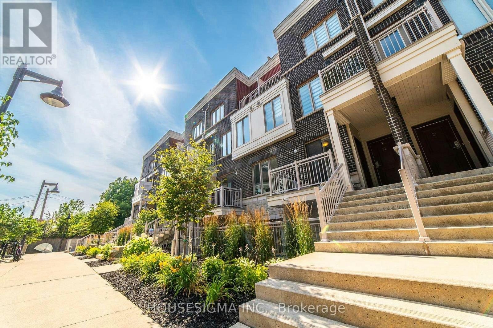 23-140 Long Branch Avenue, Toronto, ON, M8W 0B1 - 3